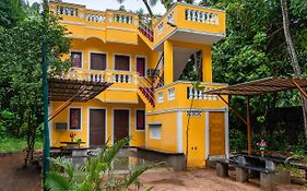 Pavisha Farm House Swimming Pool